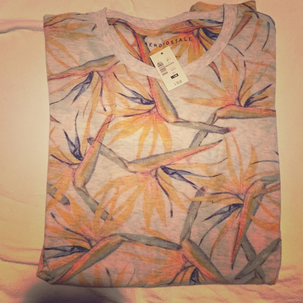 Aeropostale tee